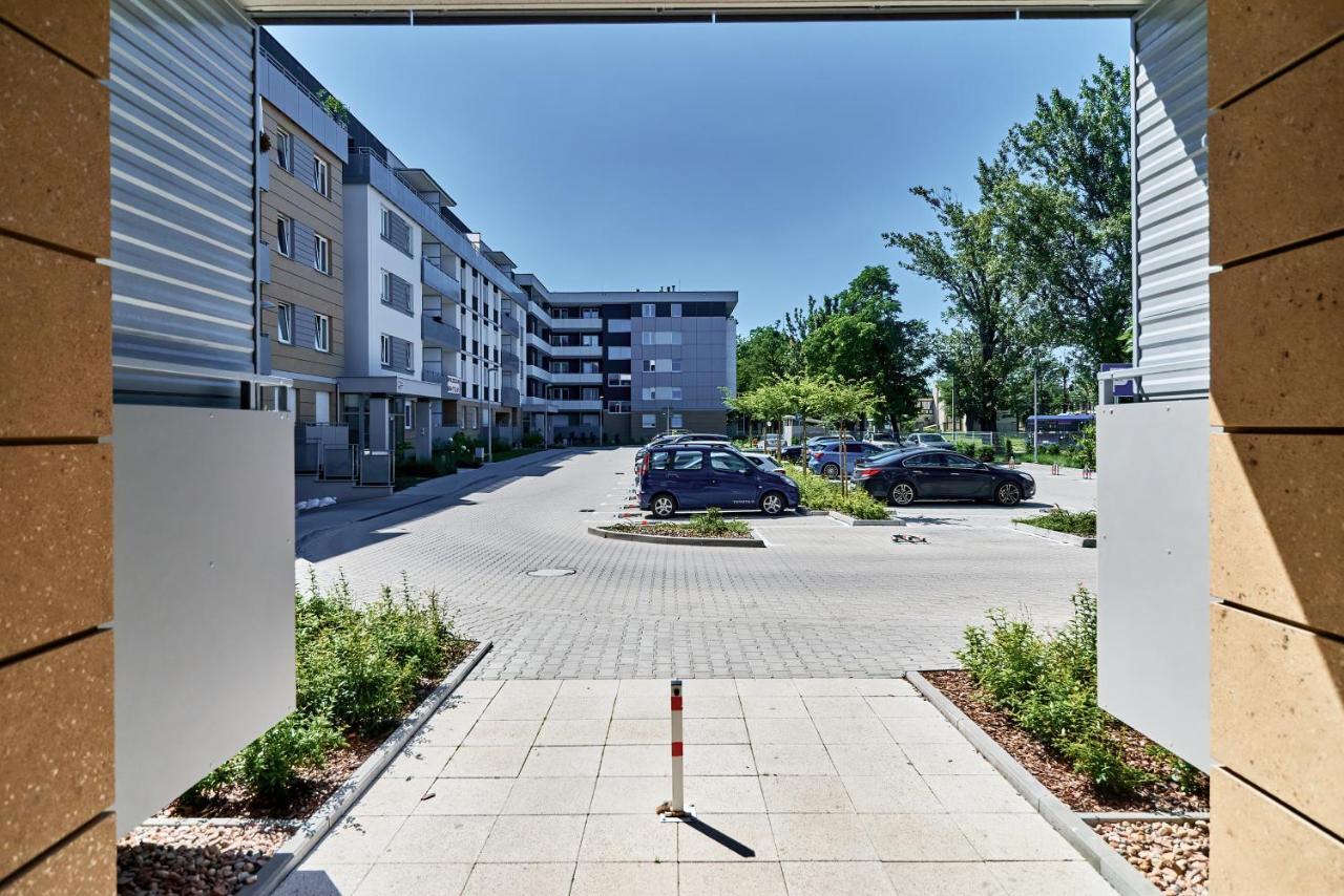 Modern Apartments Wroclaw By Renters Экстерьер фото