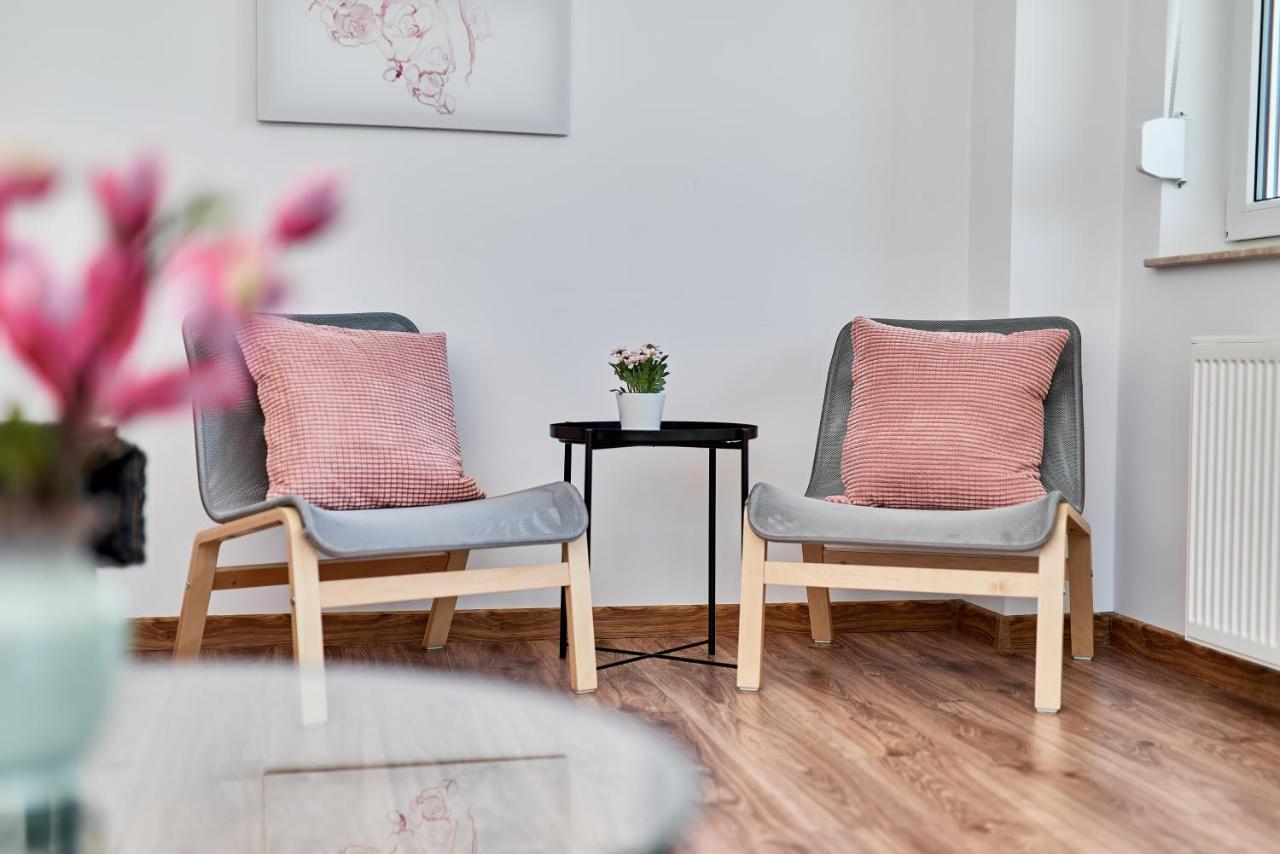 Modern Apartments Wroclaw By Renters Экстерьер фото