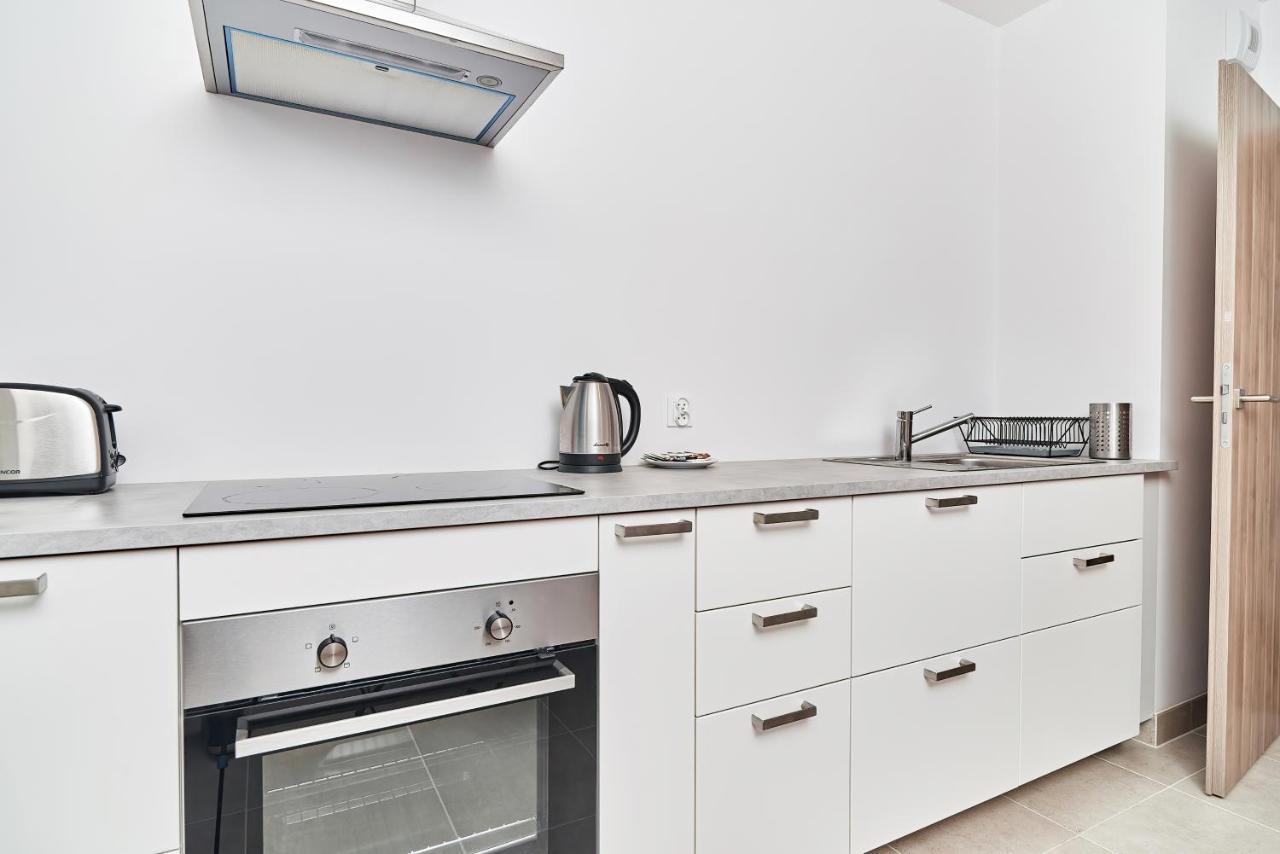 Modern Apartments Wroclaw By Renters Экстерьер фото