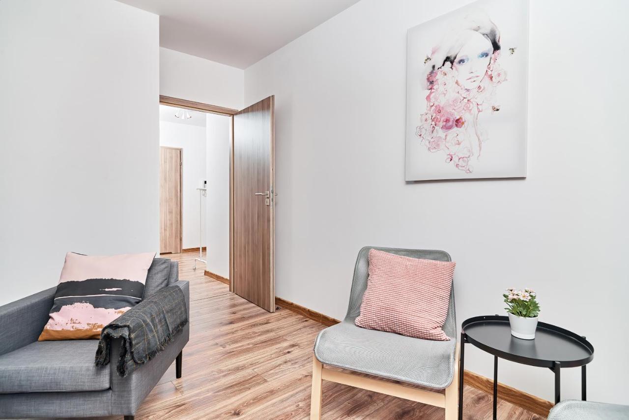 Modern Apartments Wroclaw By Renters Экстерьер фото